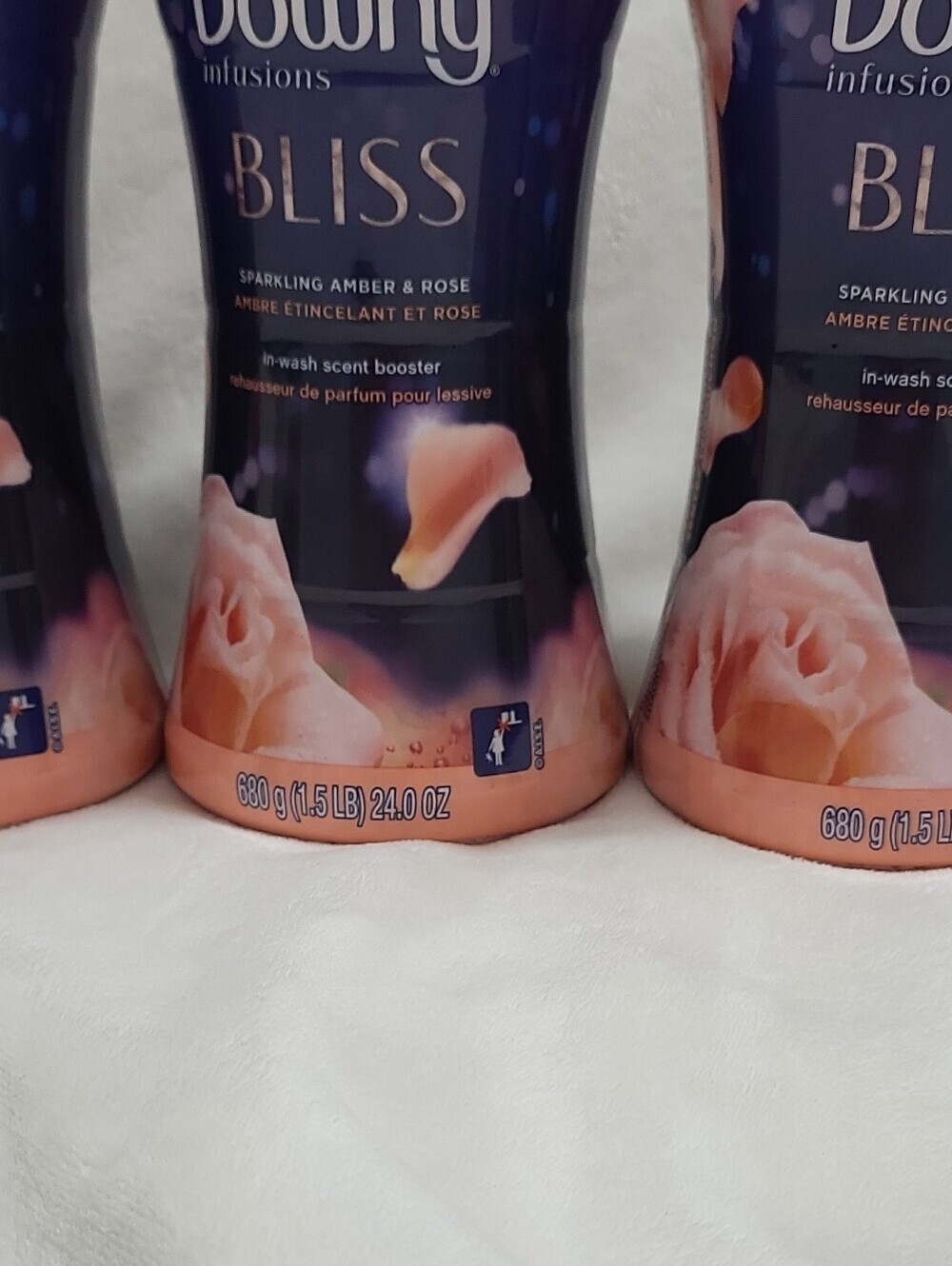 4 Downy Infusions Bliss In-Wash Scent Booster Beads Amber & Rose 24.0 oz - Picture 4 of 16